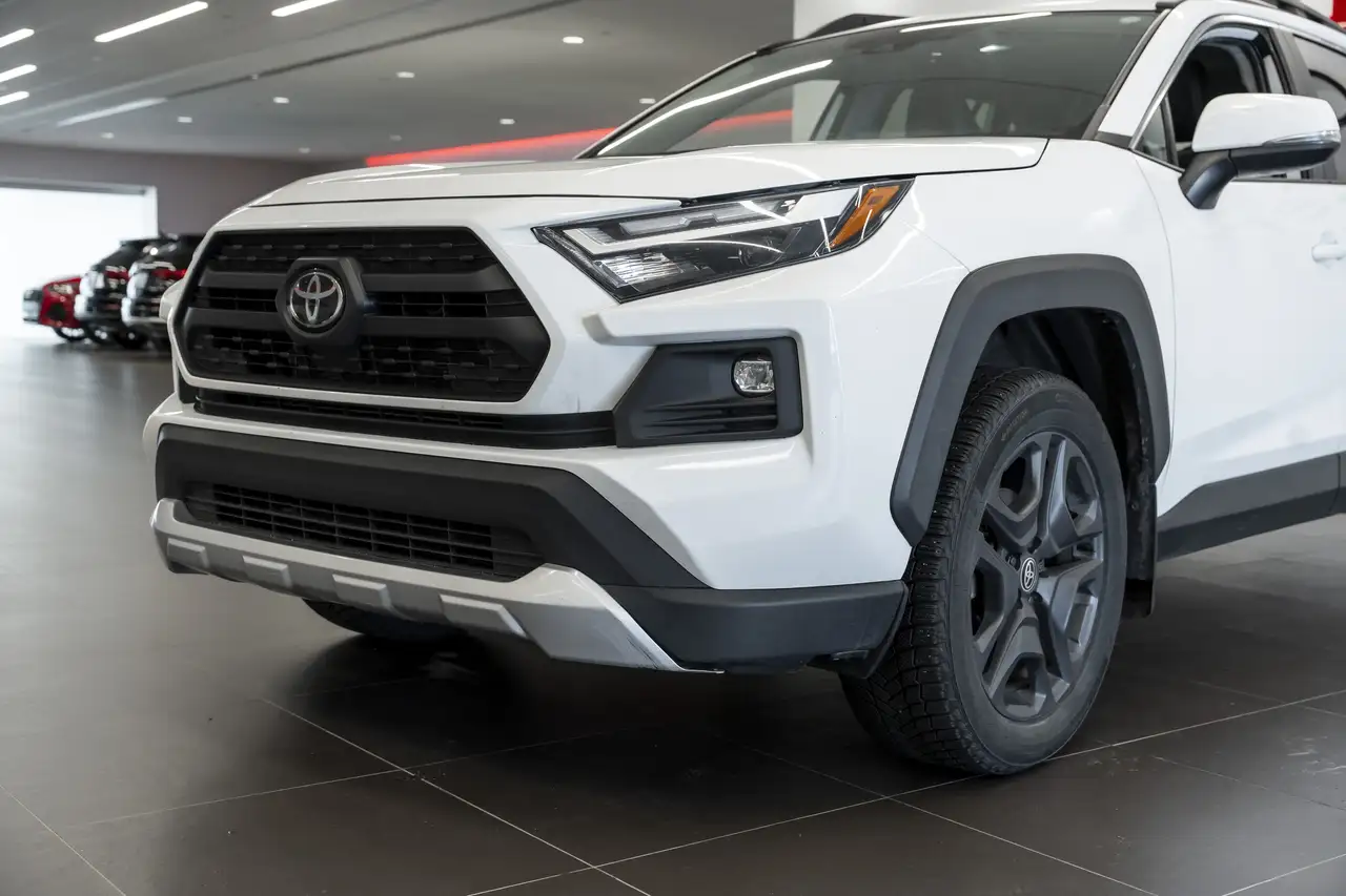 Toyota RAV 4 снимка Toyota RAV 4