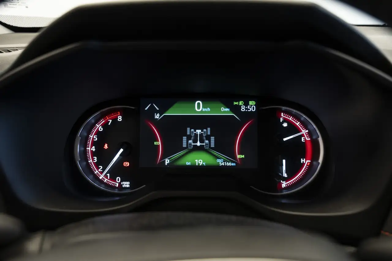Toyota RAV 4 снимка Toyota RAV 4