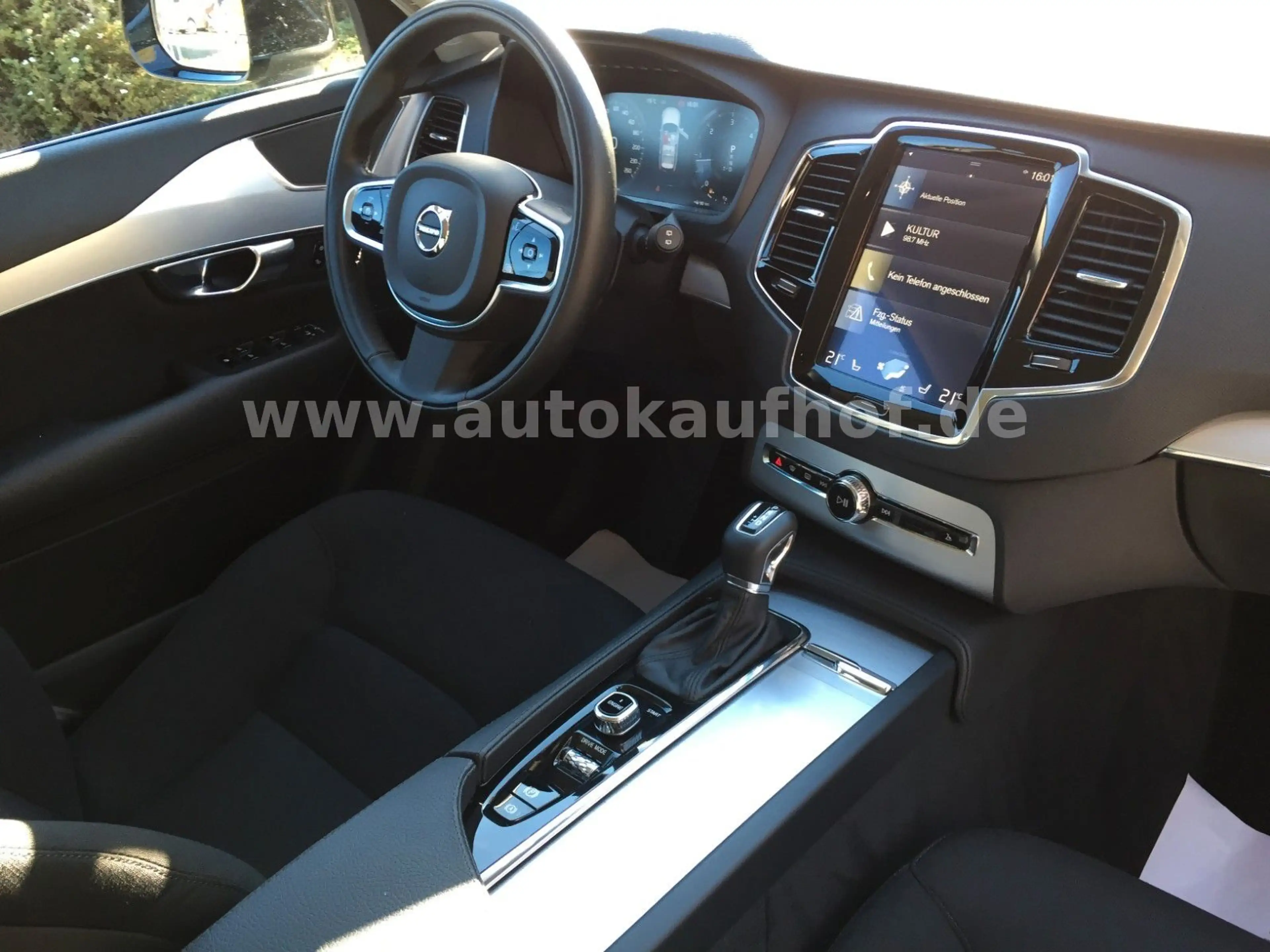 Volvo XC90 Momentum AWD *1.Hand, 39000 km!* — photo 11