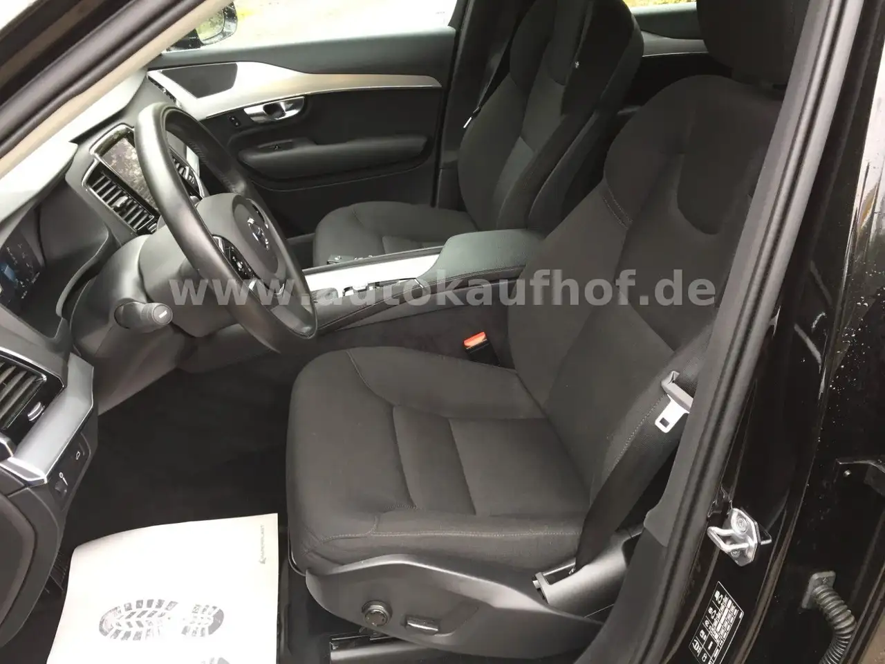 Volvo XC90 — photo 12 sur 23