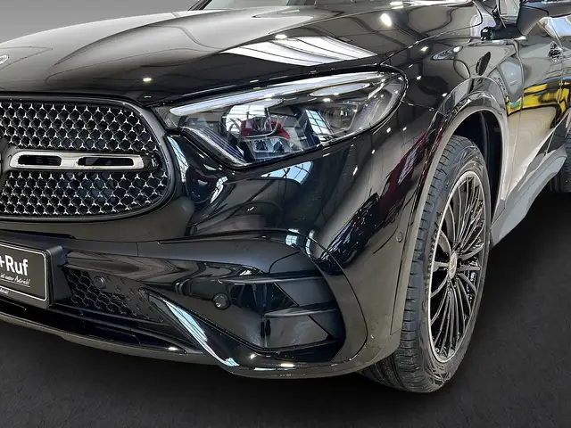 Mercedes-Benz GLC view 15