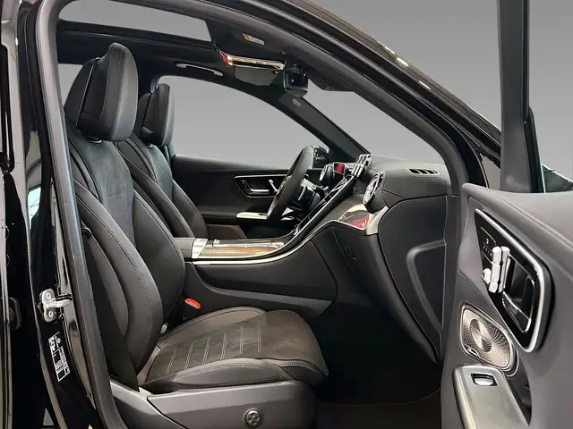 Mercedes-Benz GLC view 14
