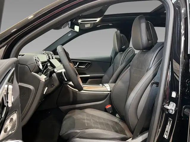 Mercedes-Benz GLC view 8