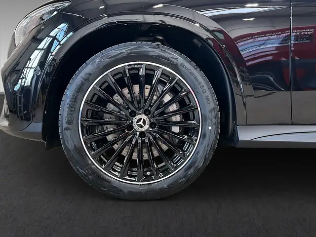 Mercedes-Benz GLC view 7