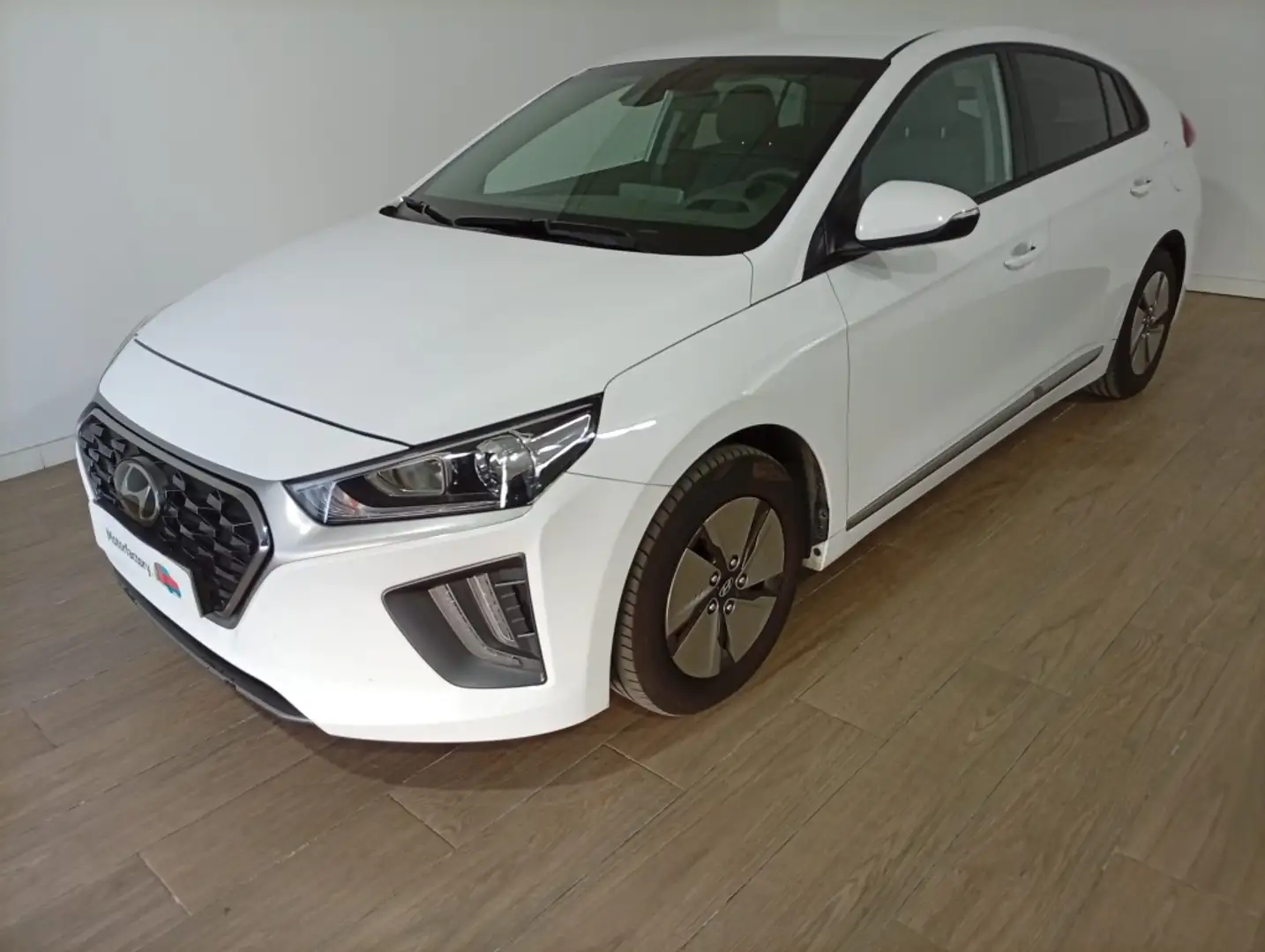 Hyundai IONIQ HEV 1.6 GDI Klass Blanco - 1