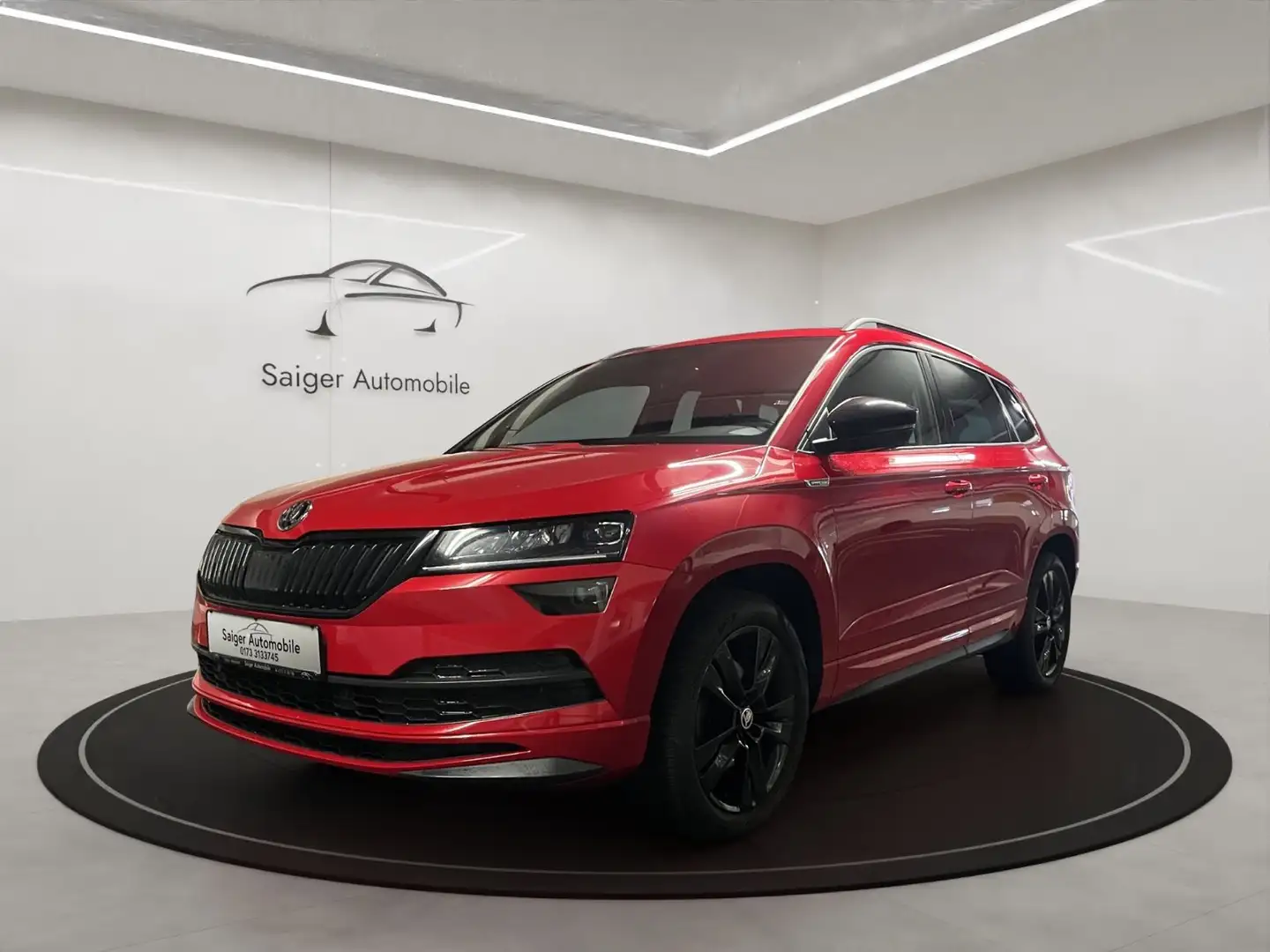 Skoda Karoq Sportline  4x4 Automatik Pdc Sch Navi Rouge - 1