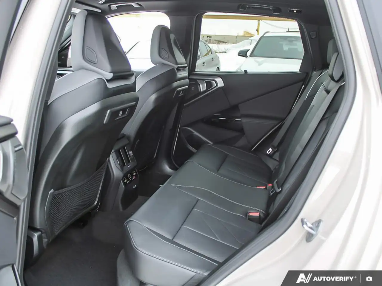 BMW X3 снимка BMW X3