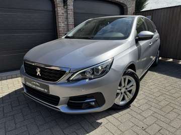 | LED | NAVI | CARPLAY | AUTO A/C | PDC | VIRTUAL COCKPIT |