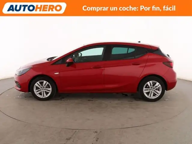 Opel Astra view 3