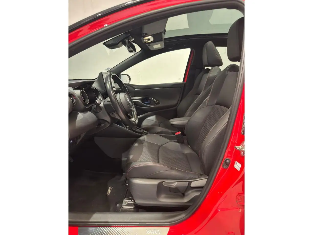 Toyota Yaris Yaris — photo 9
