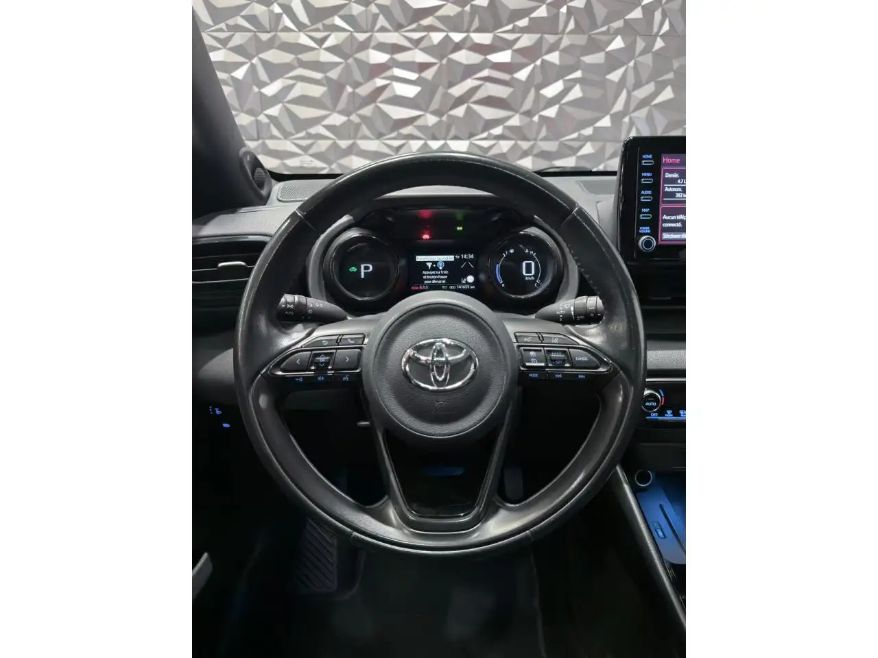 Toyota Yaris Yaris — photo 18