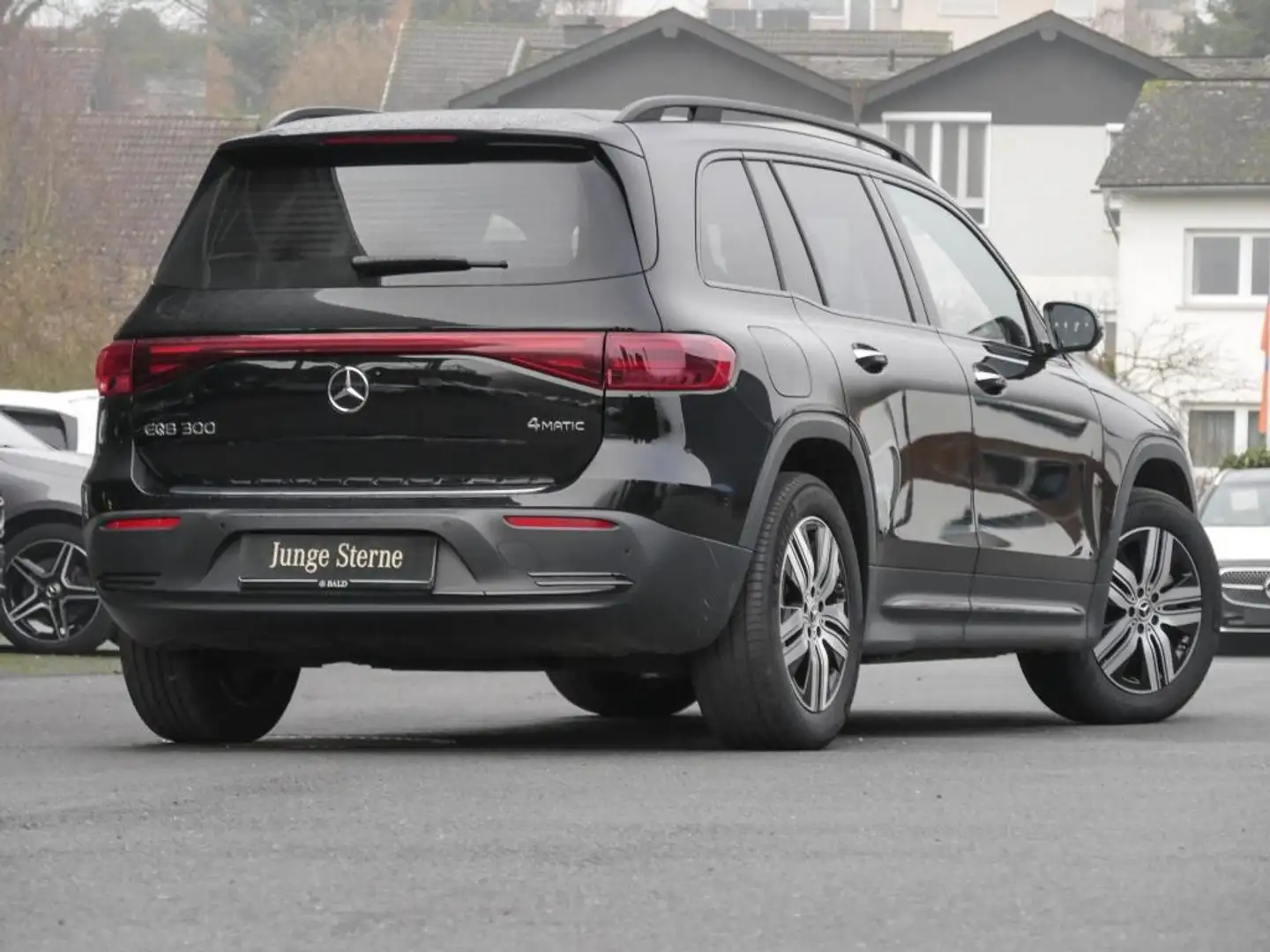 Mercedes-Benz EQB 300 4M Electr-Art/Night/360/LED/Ambi/Totw/18 Noir - 2