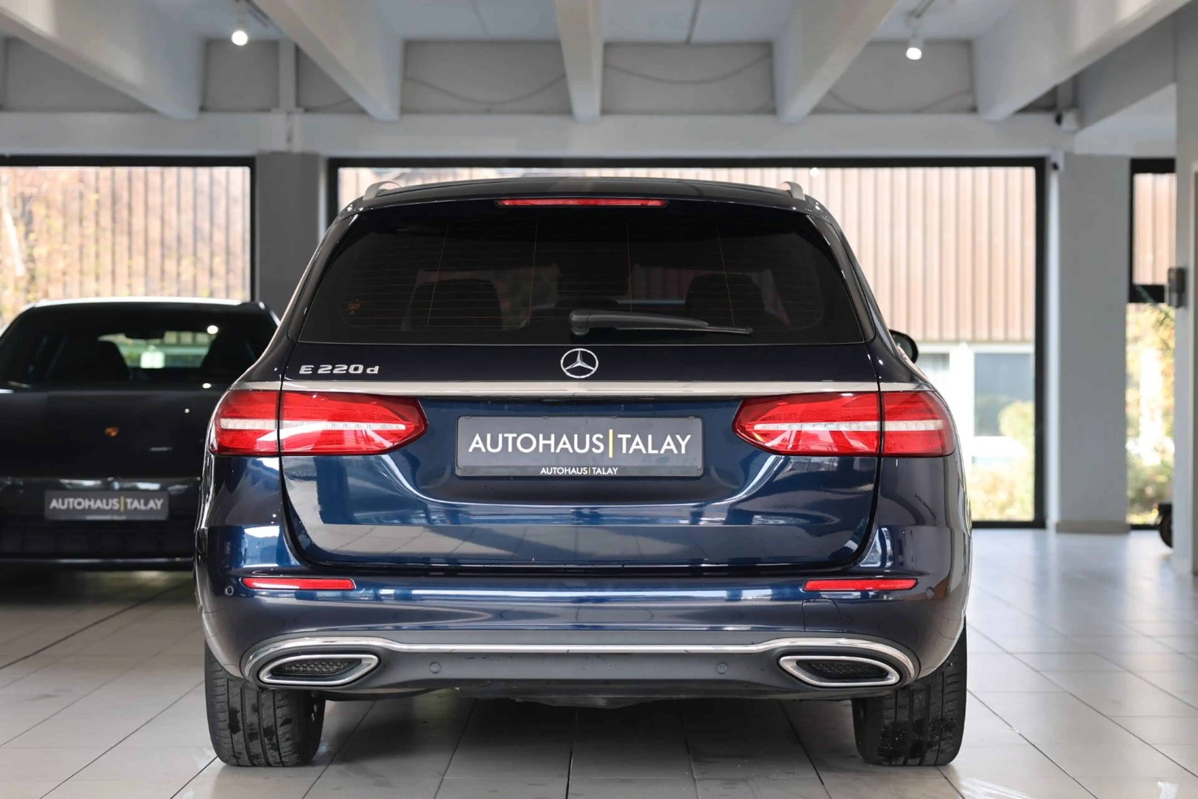 Mercedes-Benz E 220 d T-Modell Avantgarde* MultiBeam*KAM*Navi — photo 5