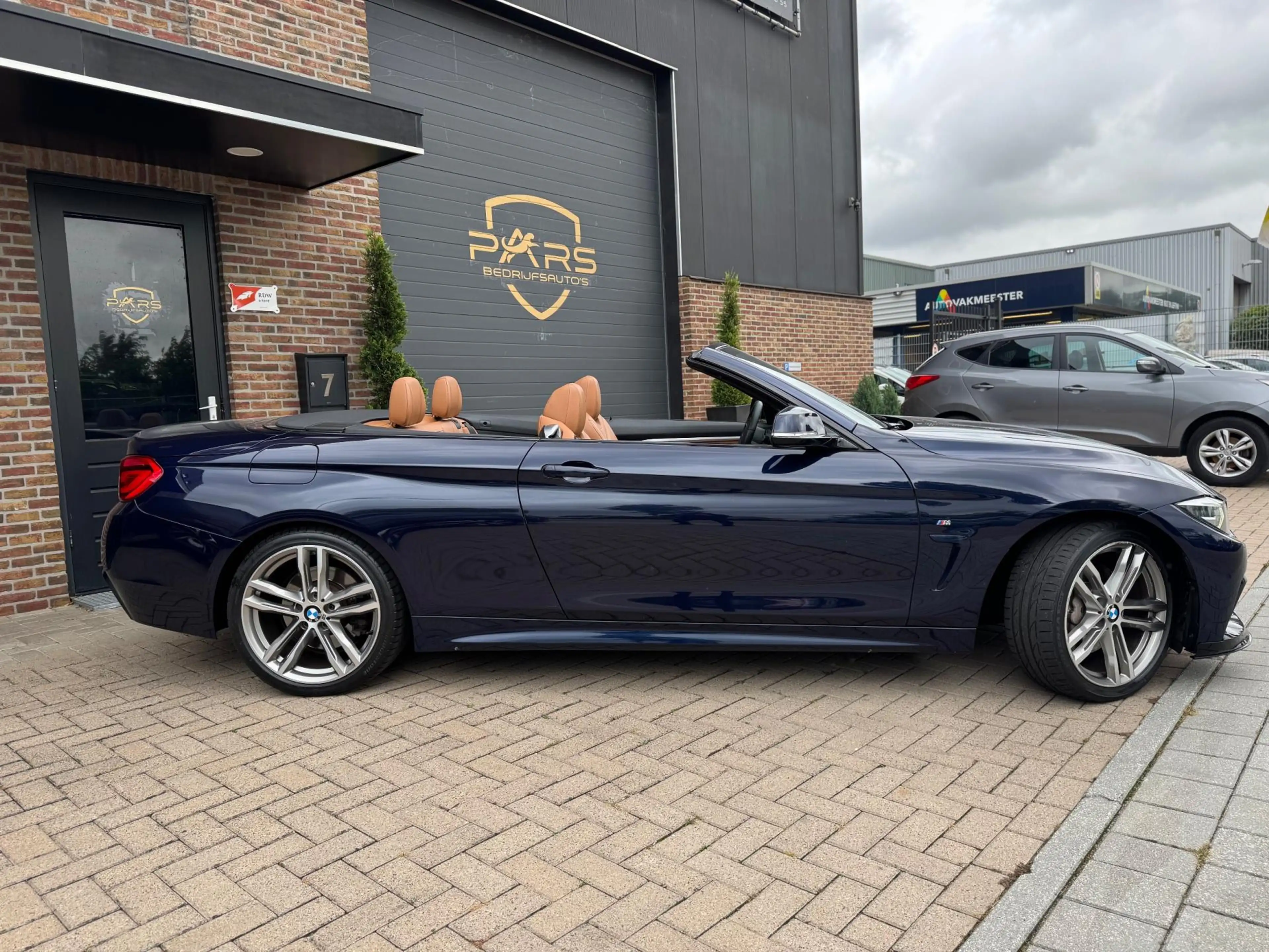 BMW 435 4-serie Cabrio 435d xDrive High Executive — photo 7