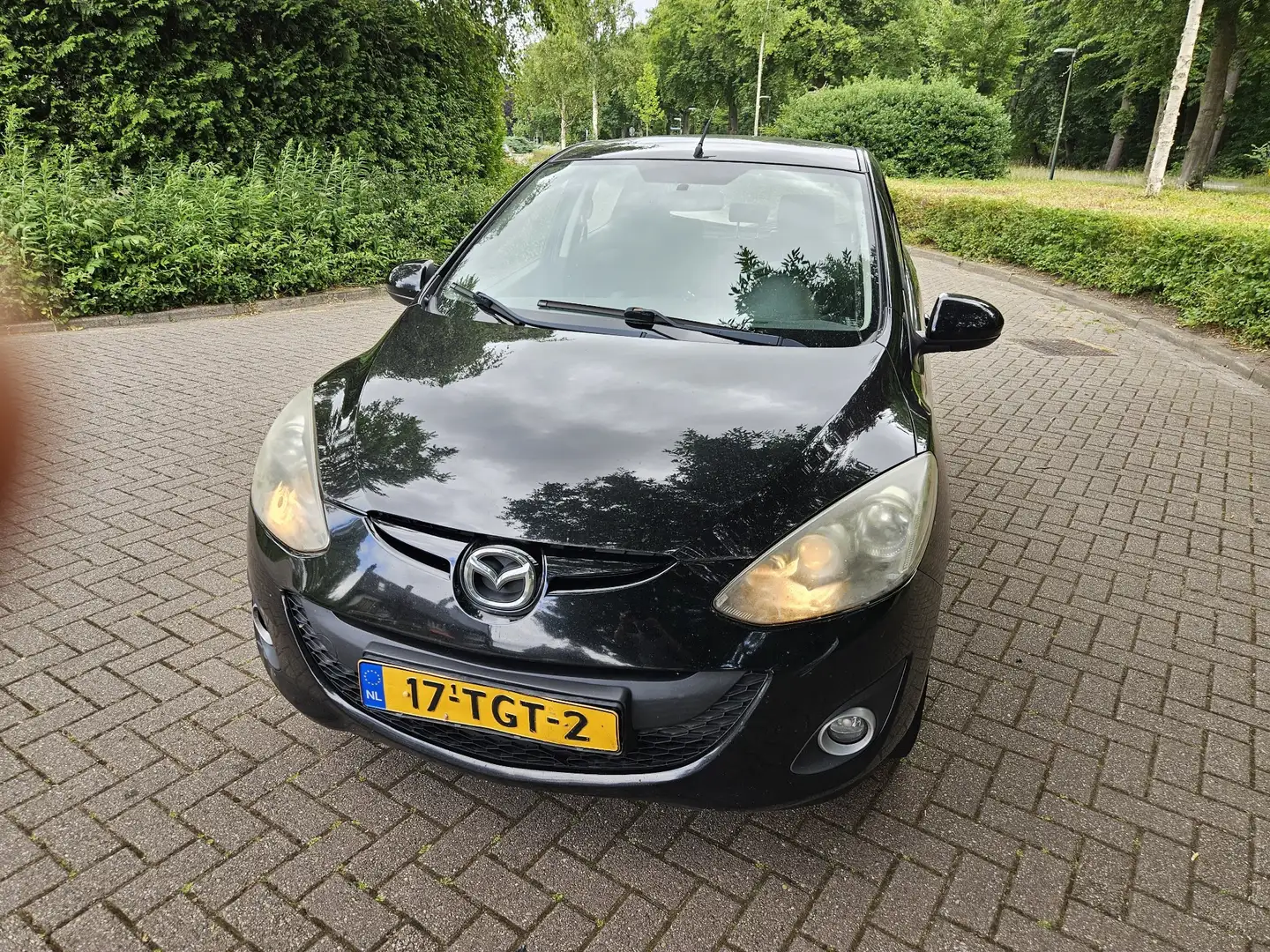 Mazda 2 1.3 BIFUEL GT-M Line Lpg 2012 €1500 Zwart - 1