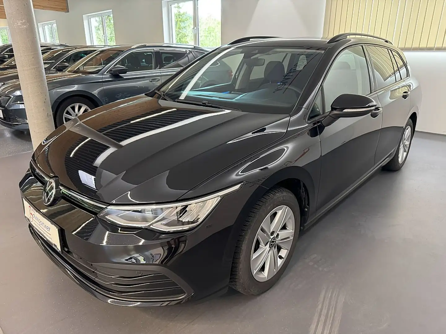 Volkswagen Golf Variant 2,0TDI Life *LED*NAVI*ACC*AHK*Sitzheizung*Getön... Noir - 2