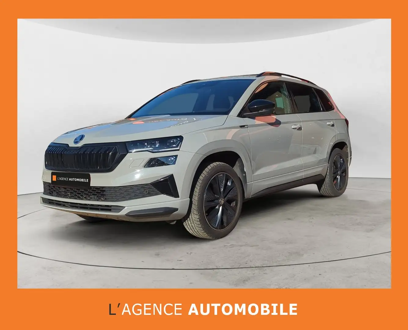 Skoda Karoq 1.5 TSI Sportline DSG Garantie jusqu'à 48 mois Gris - 1