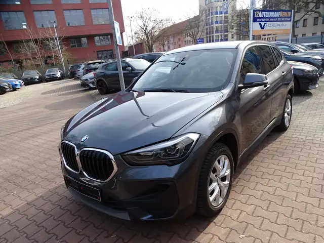 BMW X1 sDrive 18 i Advantage Steptronic