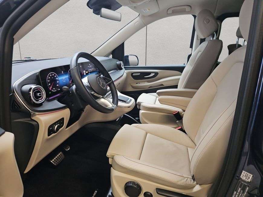 Mercedes-Benz V 250