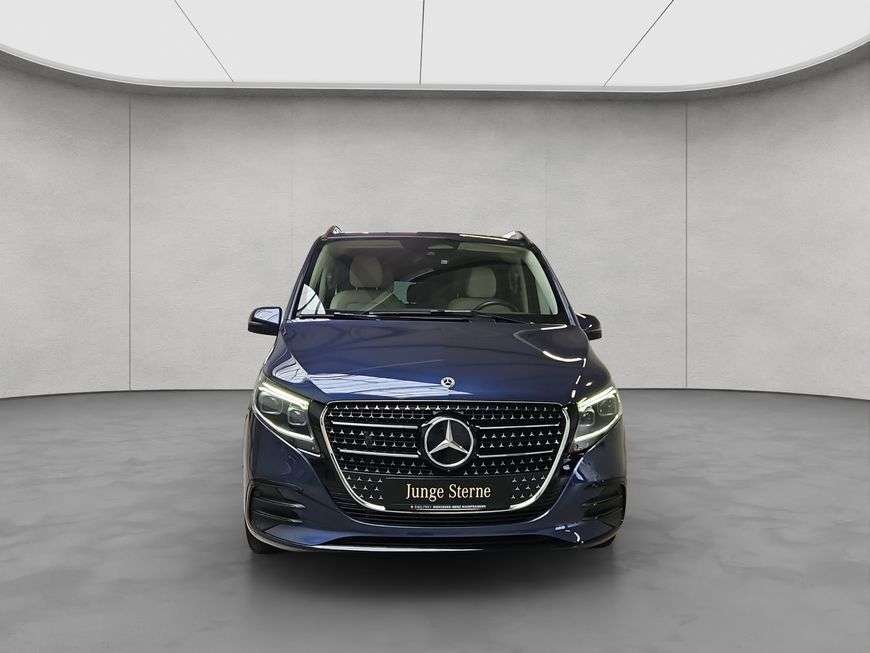 Mercedes-Benz V 250