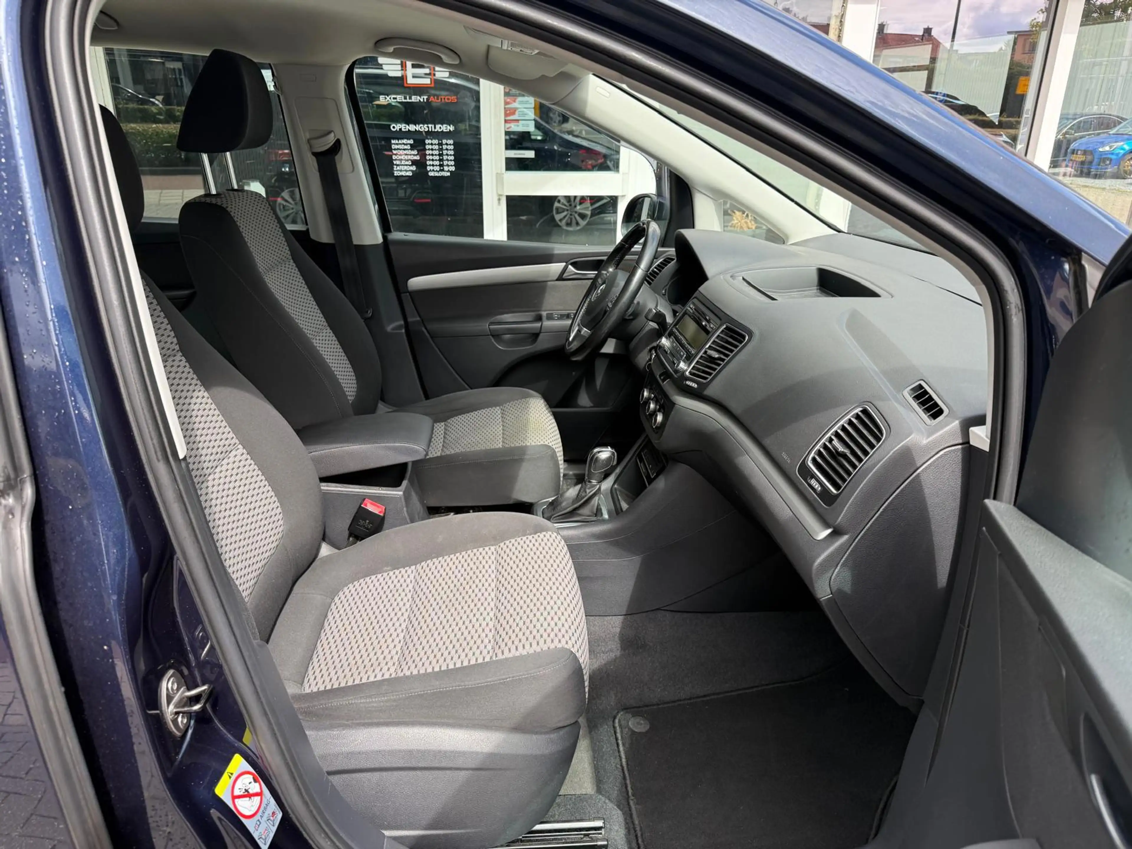 Volkswagen Sharan 1.4 TSI DSG Trendline — photo 11