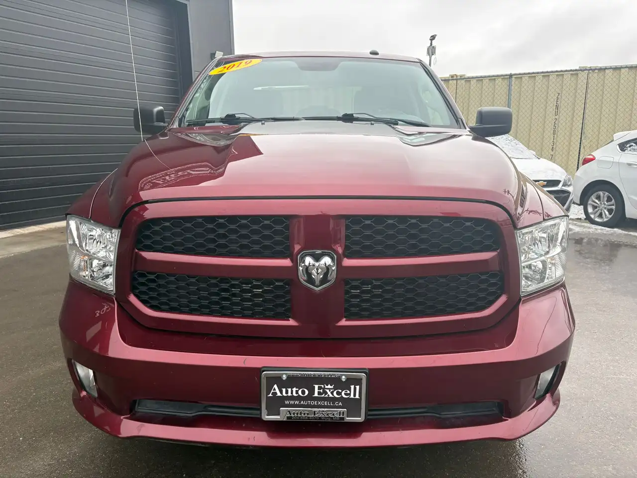 RAM 1500 снимка RAM 1500