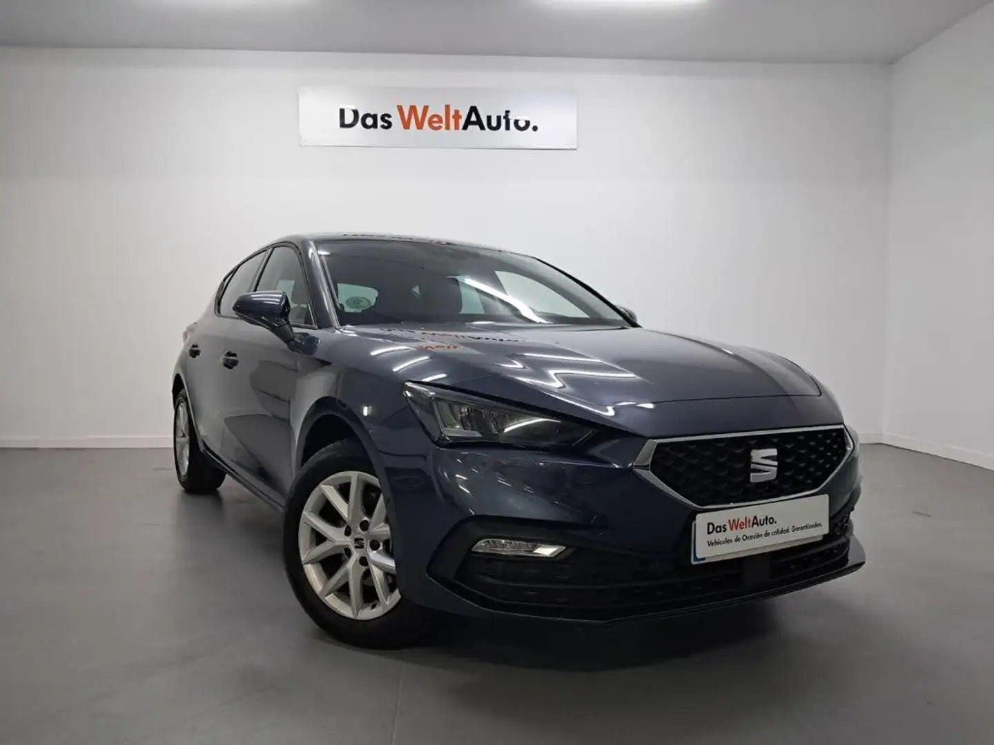 SEAT Leon 1.5 eTSI DSG-7 S&S Style Special Edition 150 Gris - 1
