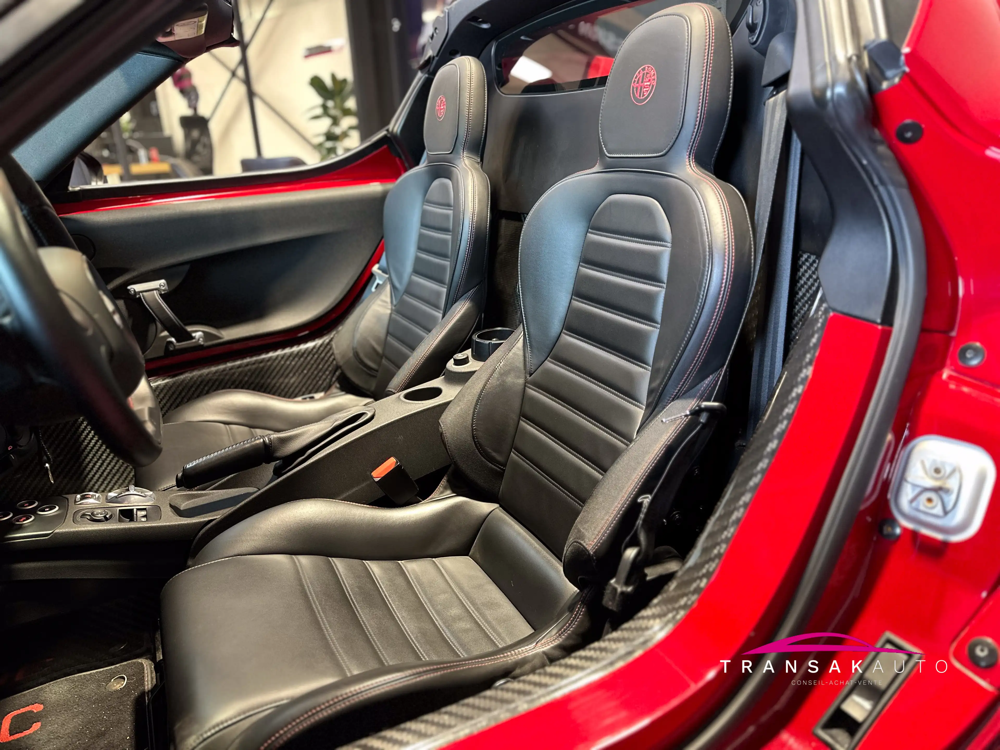 Alfa Romeo 4C 1.7 TBi SPIDER Garantie 12 mois — photo 11