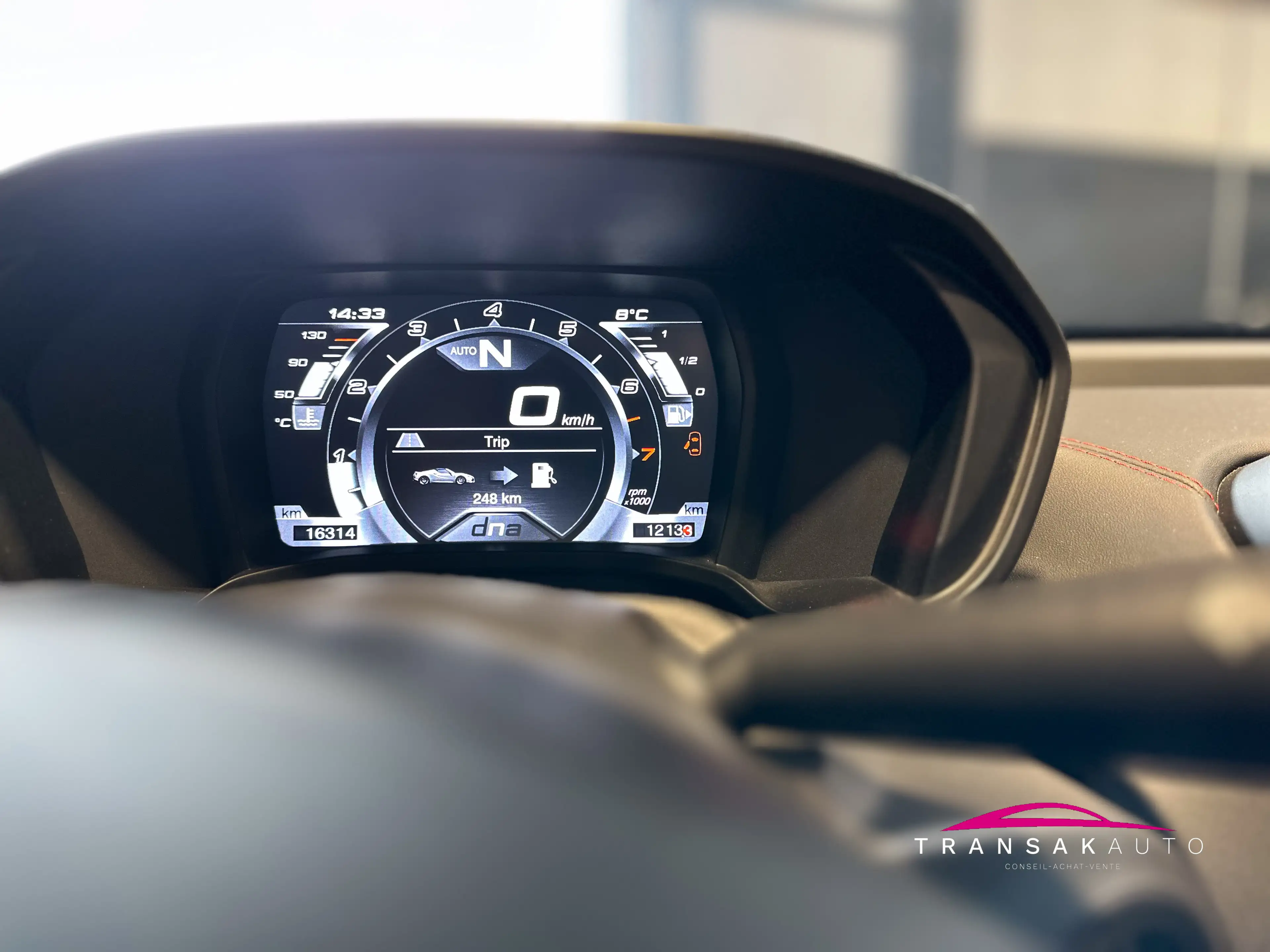Alfa Romeo 4C 1.7 TBi SPIDER Garantie 12 mois — photo 15