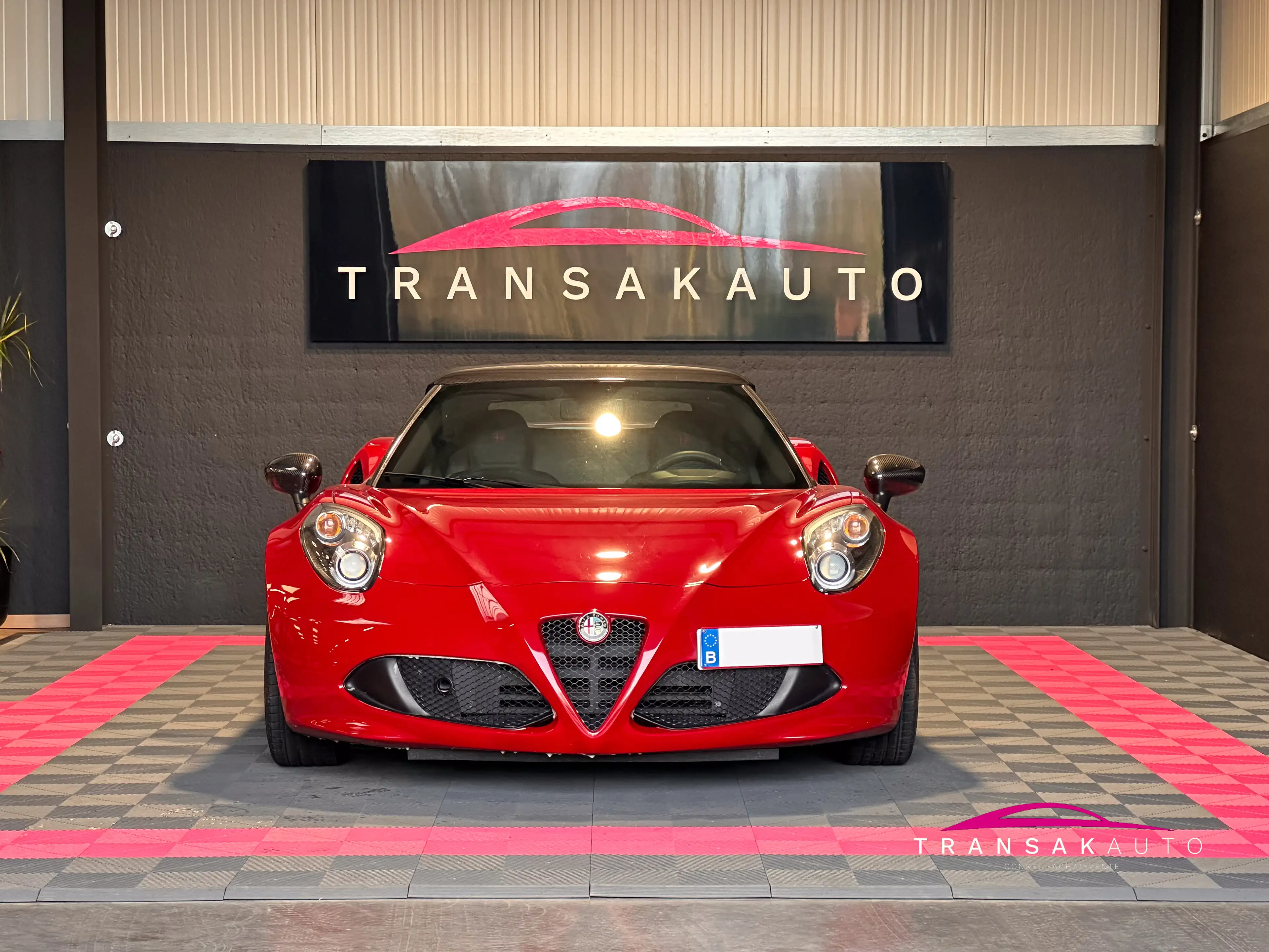 Alfa Romeo 4C 1.7 TBi SPIDER Garantie 12 mois — photo 3