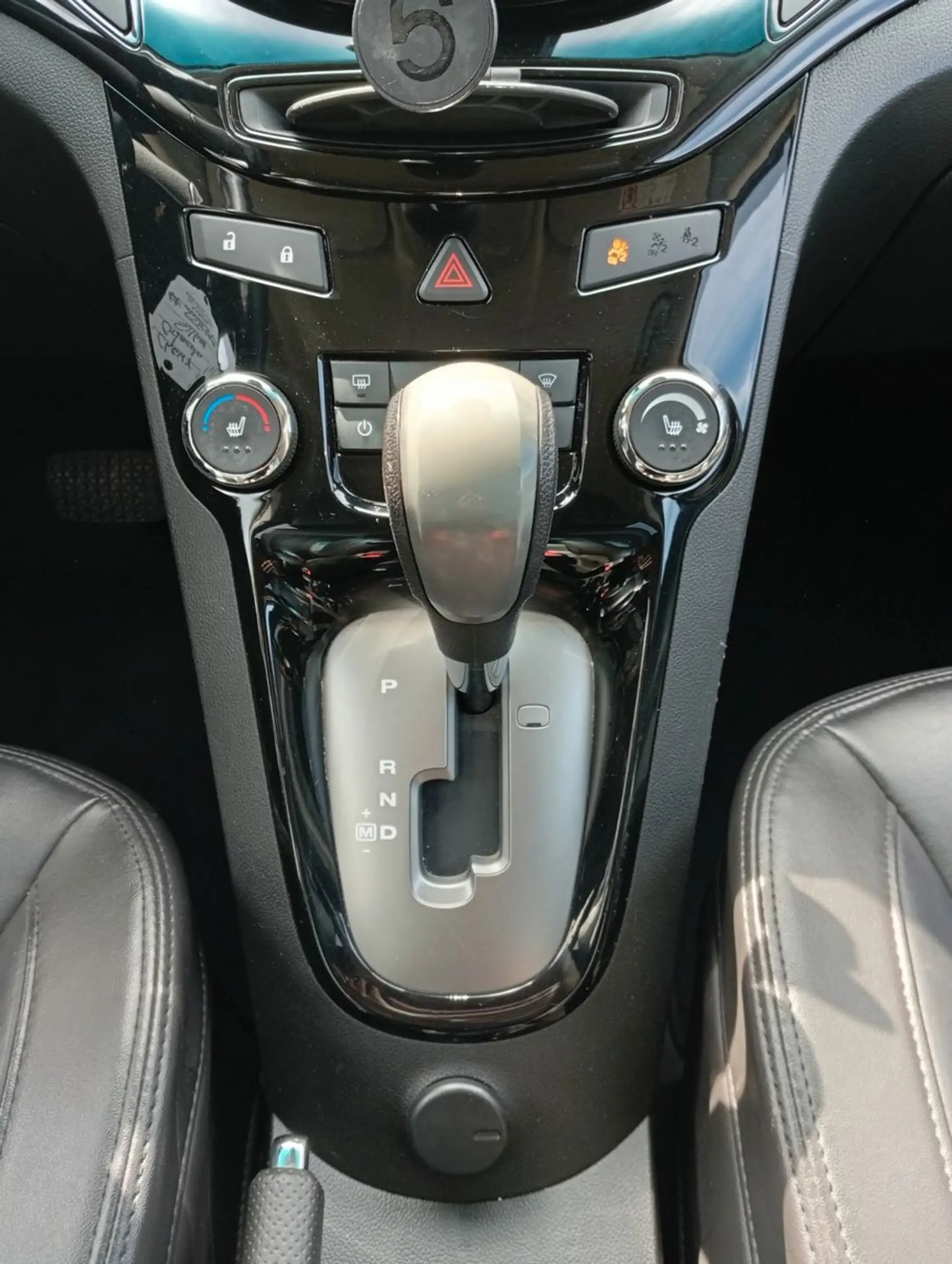 Chevrolet Orlando 2.0TD LT 7-Sitzer.Automatik.Klima.Leder. — photo 15