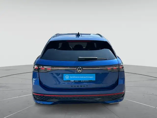 Volkswagen Passat view 7