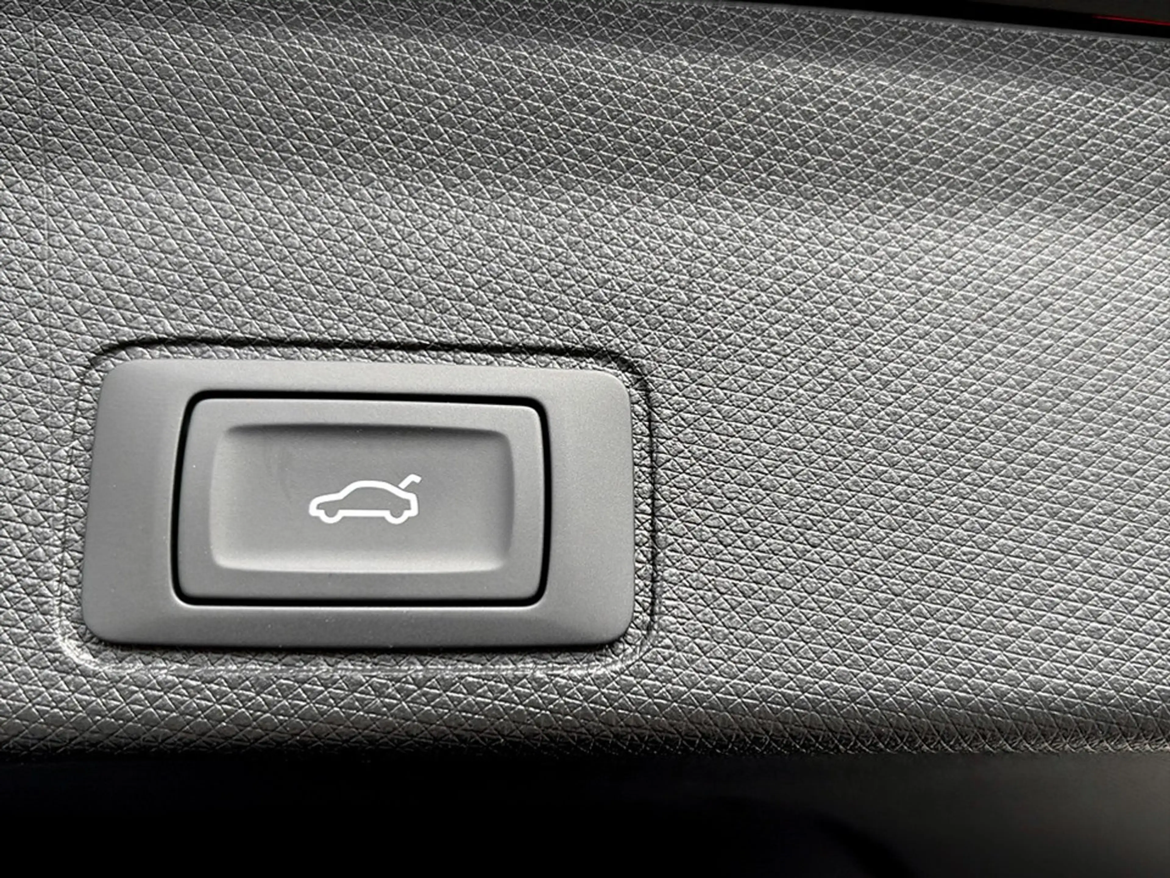 CUPRA Terramar e-HYBRID 204 PS DSG — photo 14
