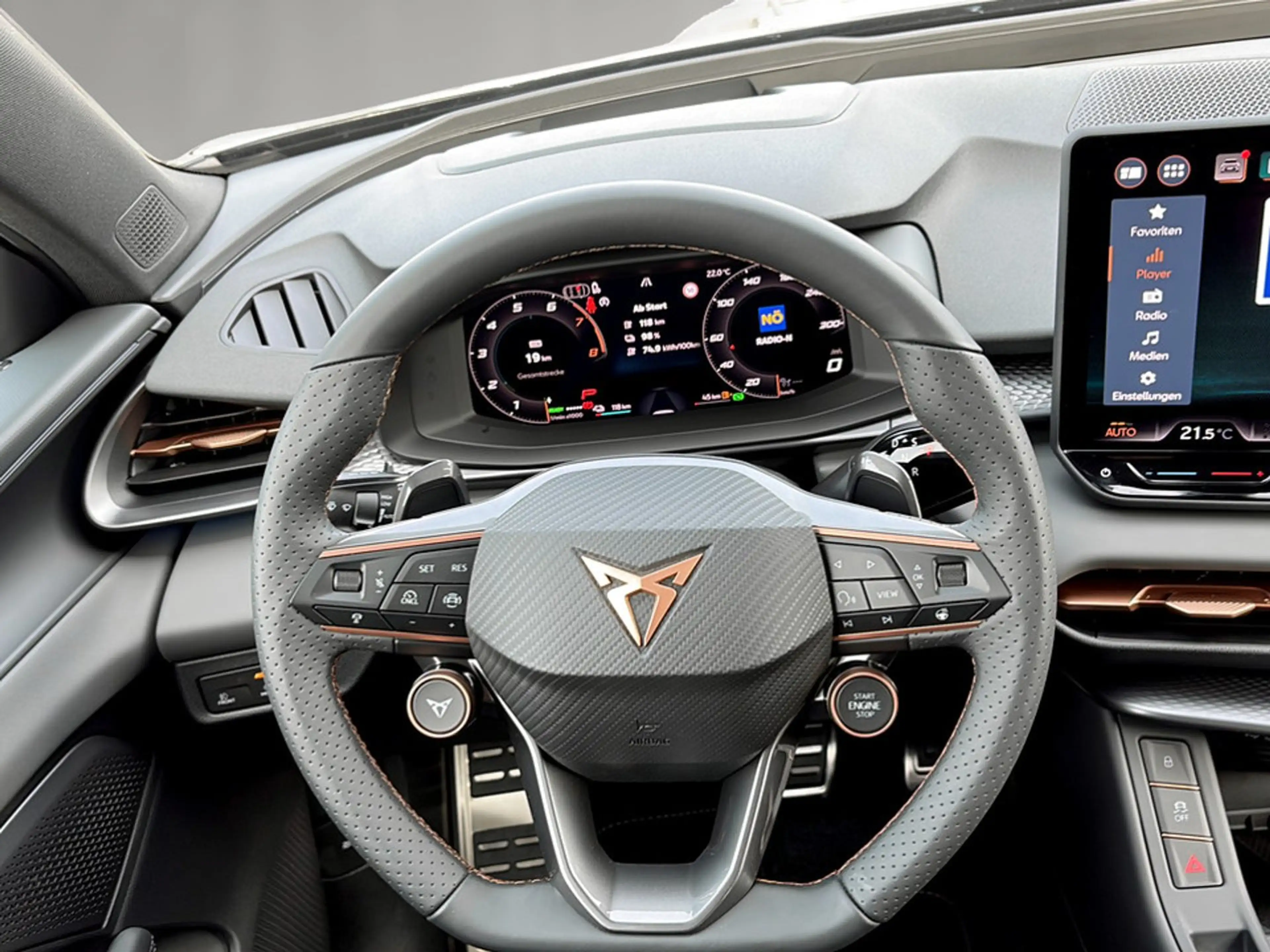 CUPRA Terramar e-HYBRID 204 PS DSG — photo 9