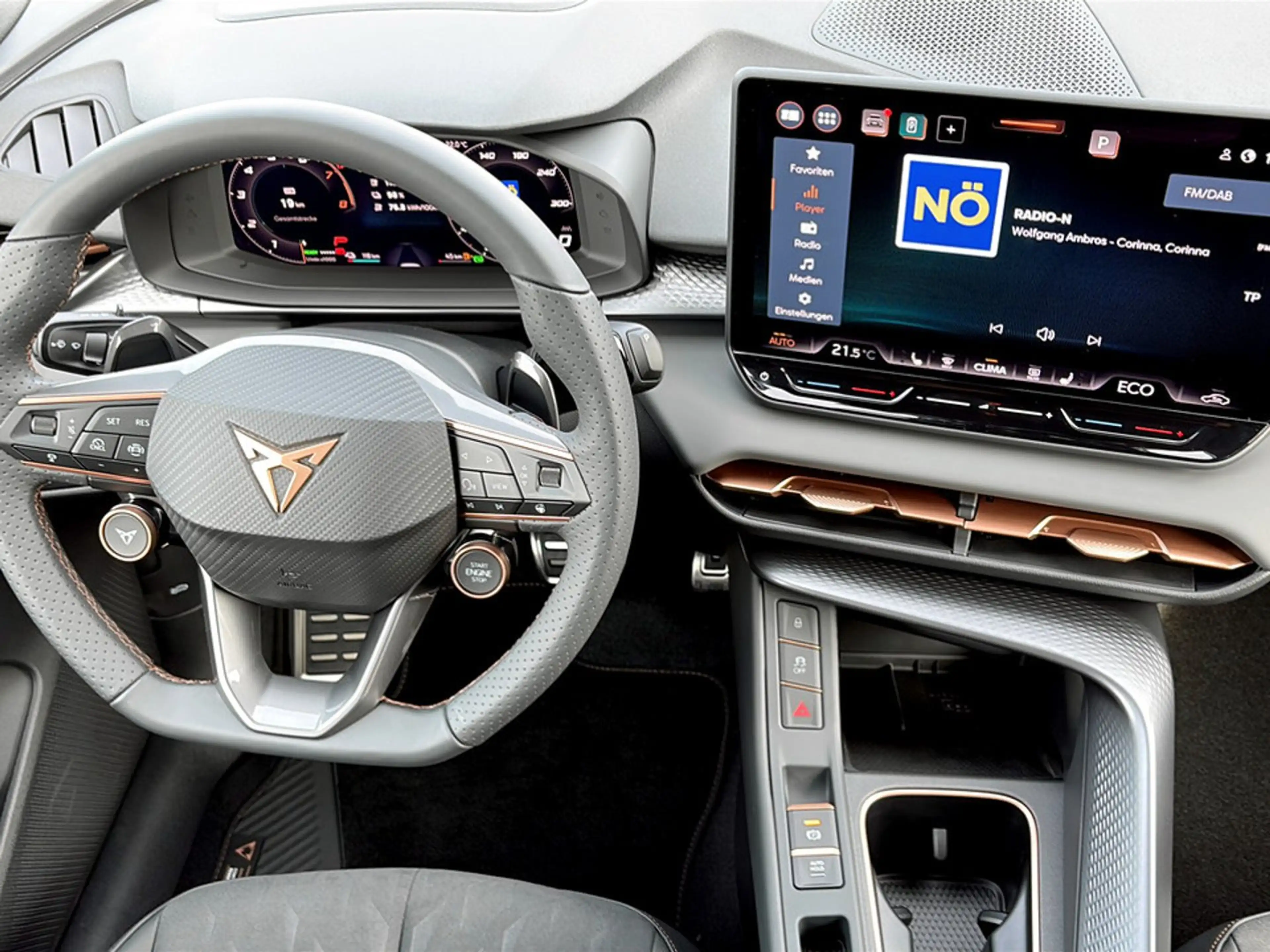 CUPRA Terramar e-HYBRID 204 PS DSG — photo 12