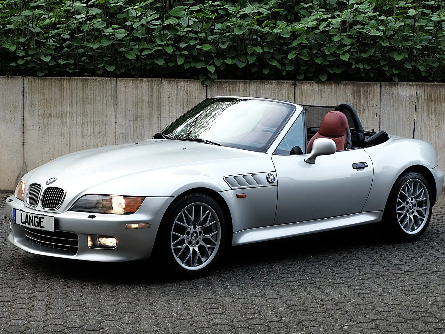 BMW Z3 Roadster 3.0i Automatik in neuwertigem Zustand !!! Argent - 1