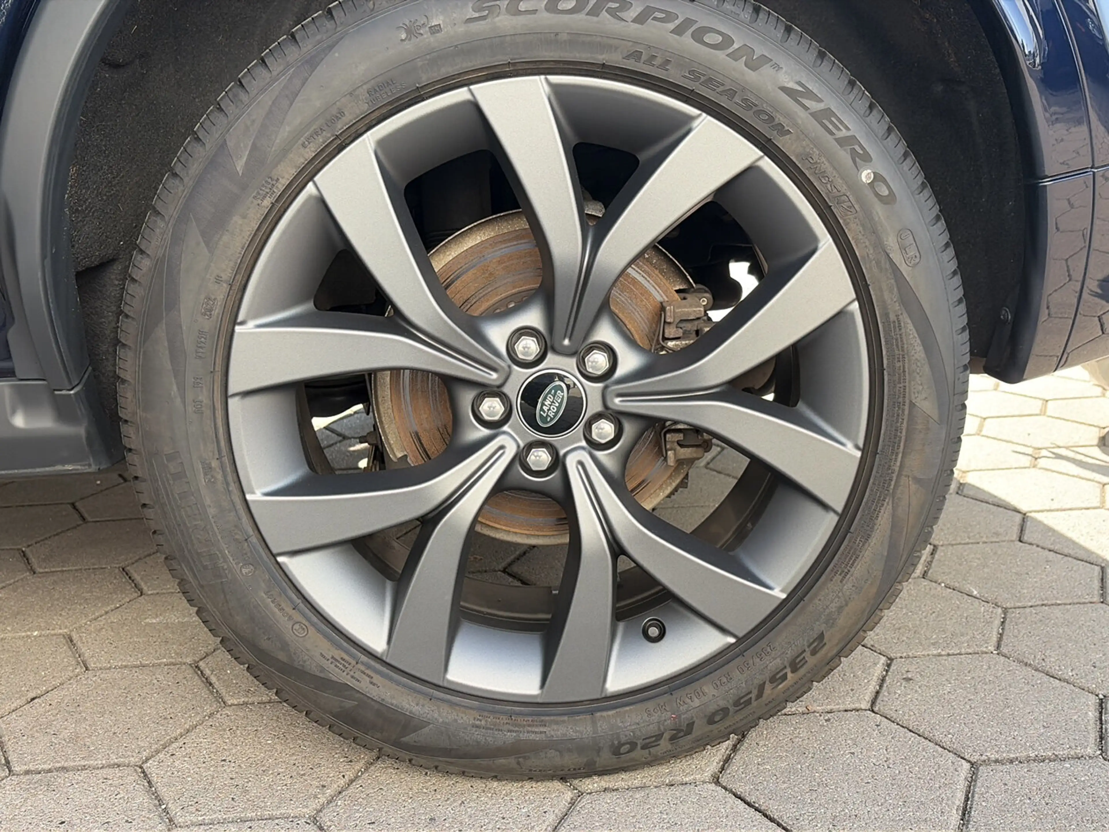 Land Rover Discovery Sport Discovery Sport D165 R-Dyn SE Pano*AHK*SitzHZG — photo 13