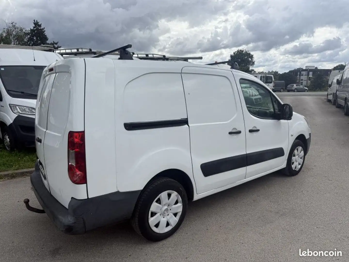 Citroen Berlingo 625KG HDI90 CFT LONG Bianco - 2