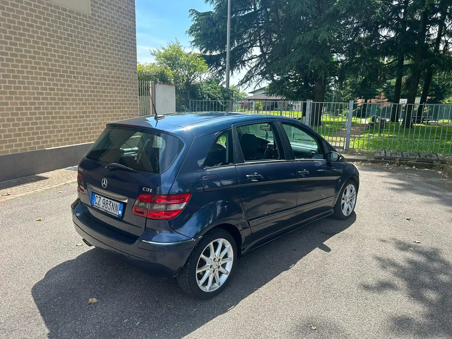 Mercedes-Benz B 180 cdi - 1