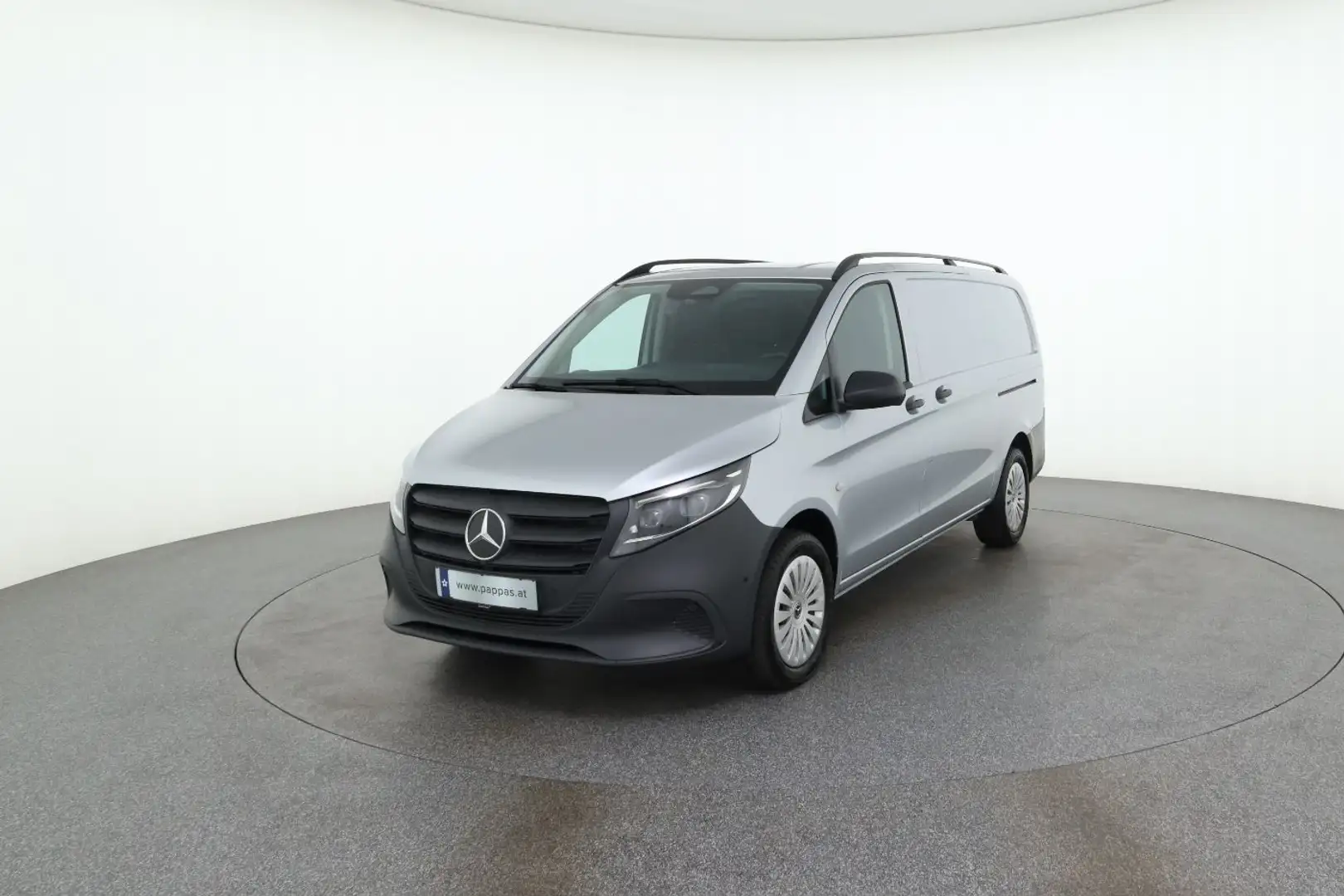 Mercedes-Benz Vito 114 CDI Kasten Lang LED Navi AHK PTS Silber - 2