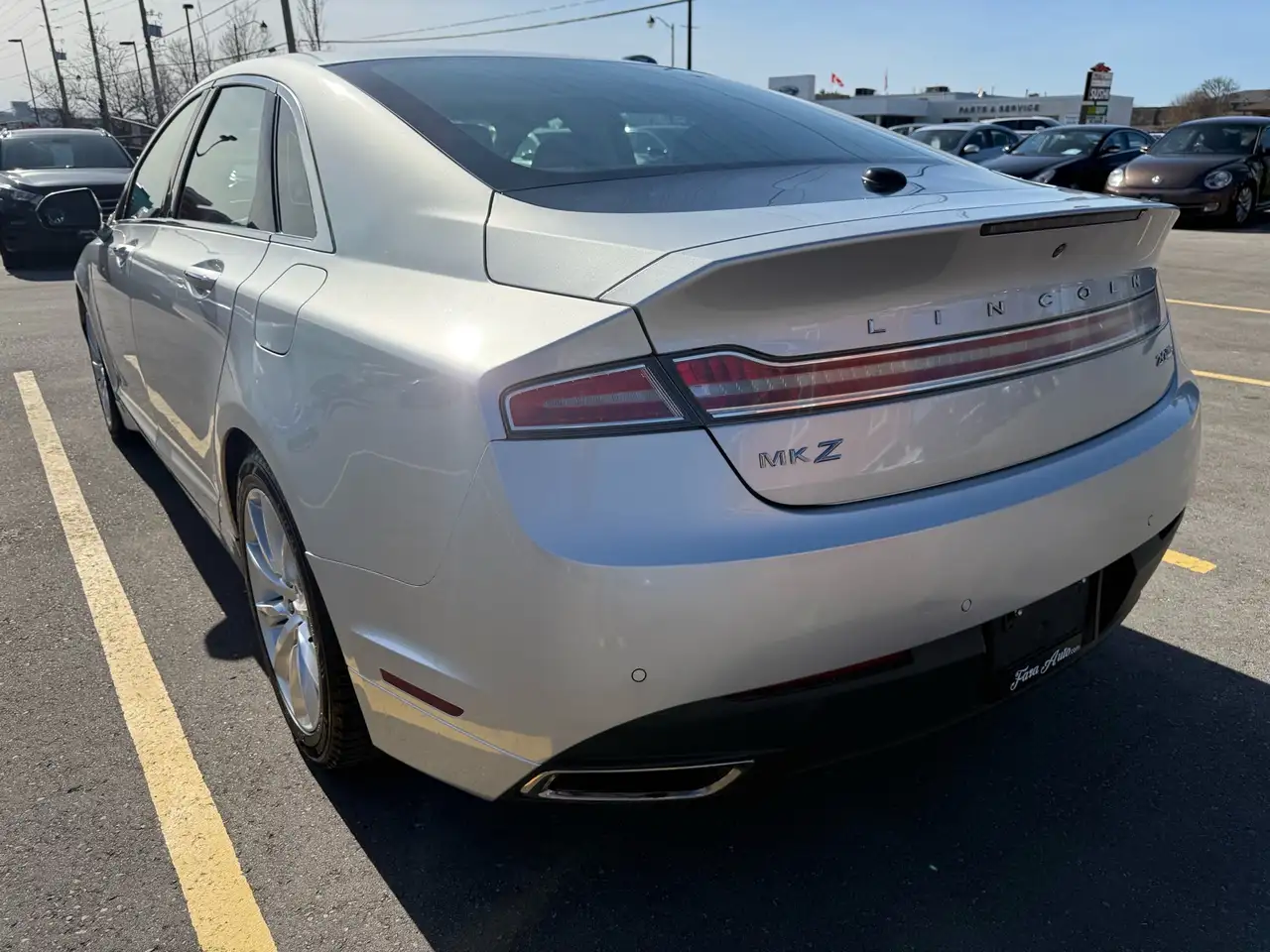 Lincoln MKZ снимка Lincoln MKZ