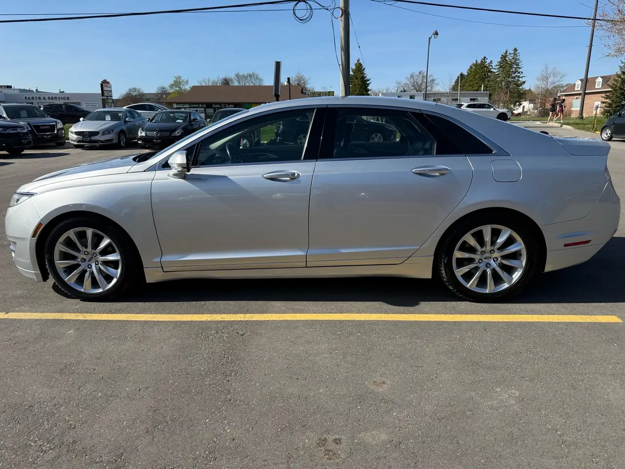 Lincoln MKZ снимка Lincoln MKZ