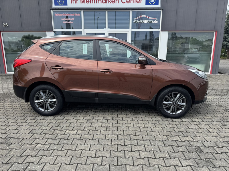 Hyundai iX35 2.0 GDI Trend Navi Temp Shzg T-Leder 1.Hand — photo 2