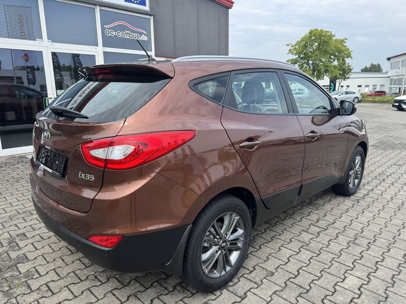 Hyundai iX35 2.0 GDI Trend Navi Temp Shzg T-Leder 1.Hand — photo 3