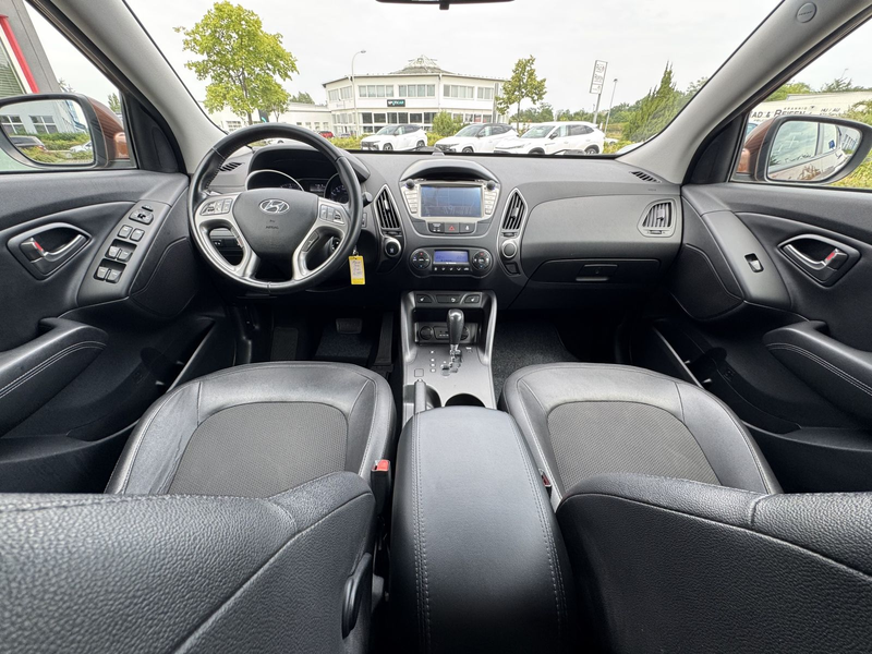 Hyundai iX35 2.0 GDI Trend Navi Temp Shzg T-Leder 1.Hand — photo 11