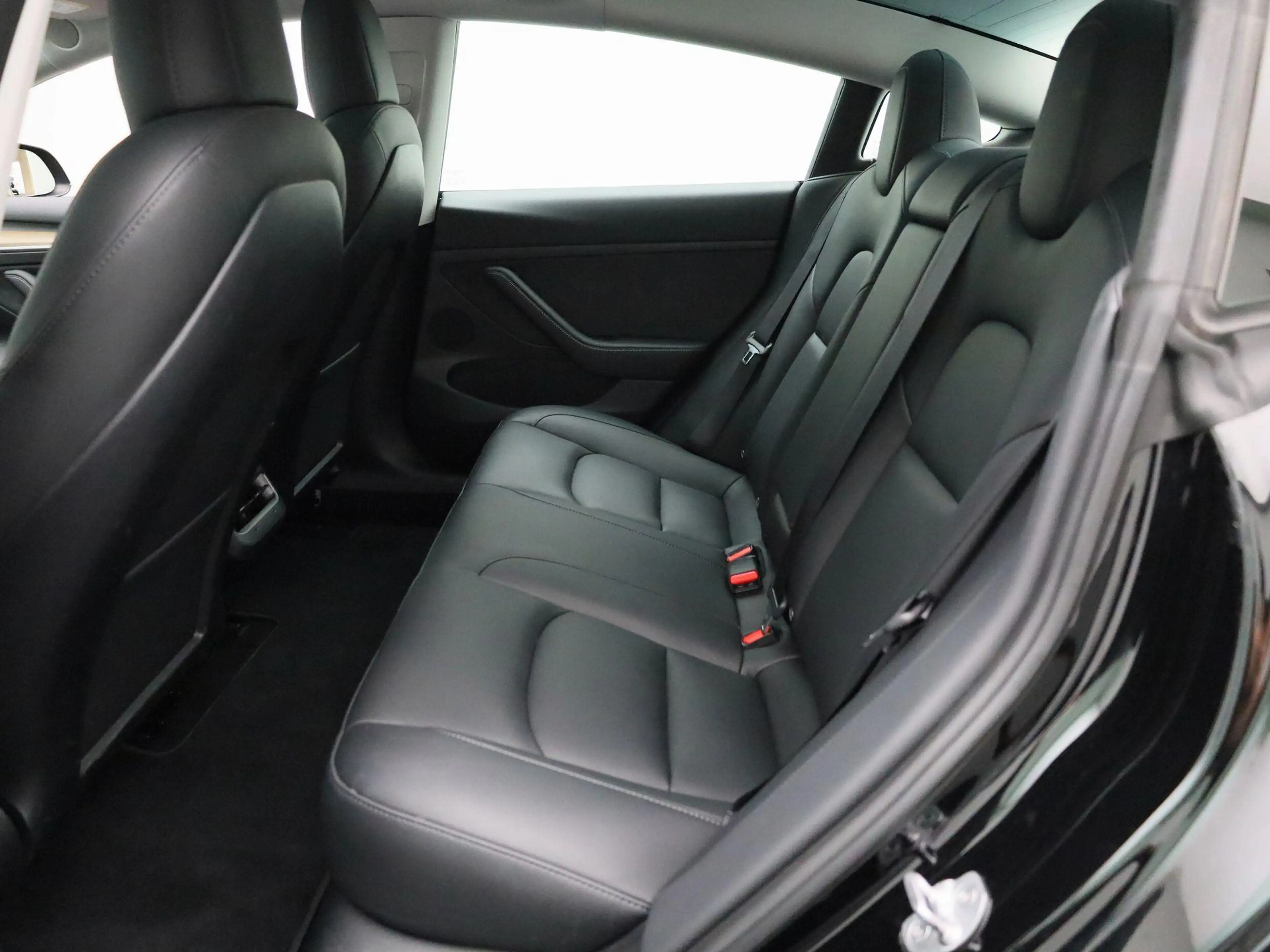Tesla Model 3 Standard RWD Plus 60 kWh | WORDT VERWACHT | — photo 11