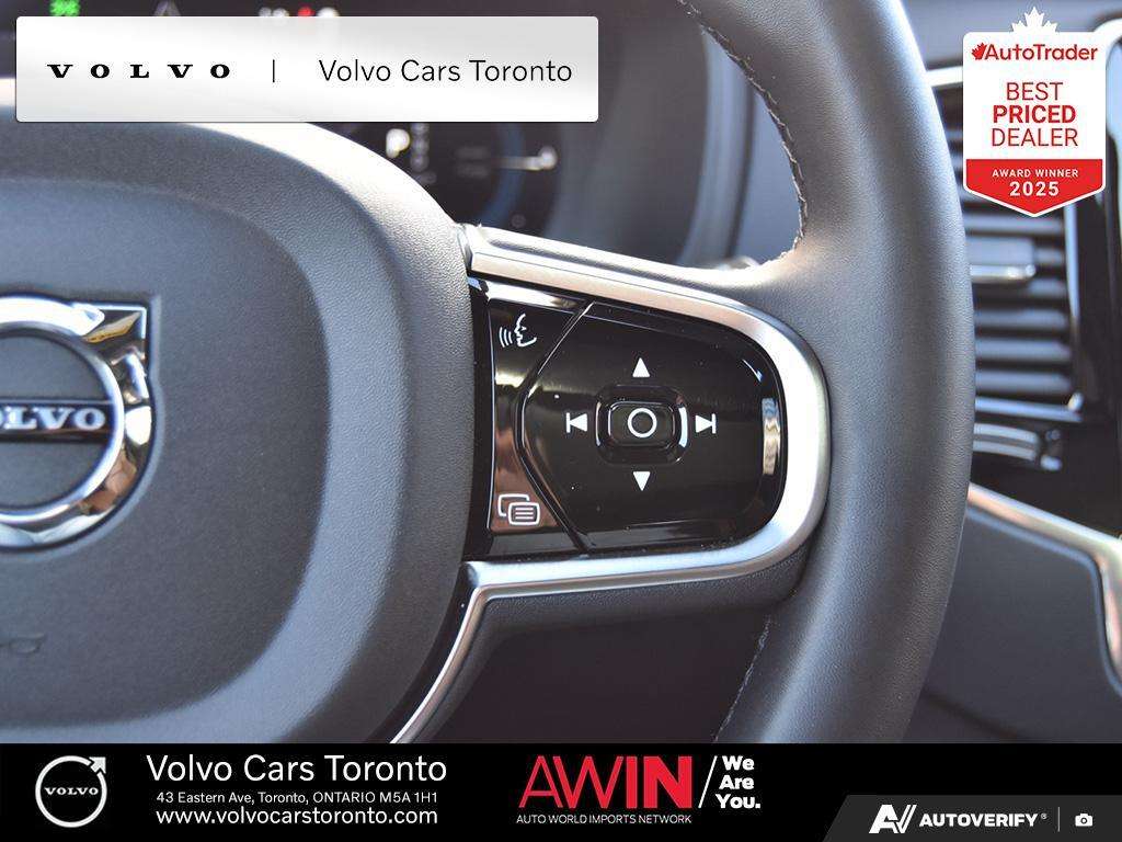 2025 Volvo XC90 T8 AWD Ultra Bright | Massage Seats | 21" Wheels thumb 44