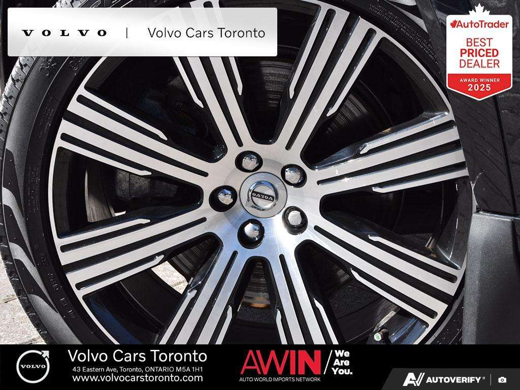 2025 Volvo XC90 T8 AWD Ultra Bright | Massage Seats | 21" Wheels thumb 32