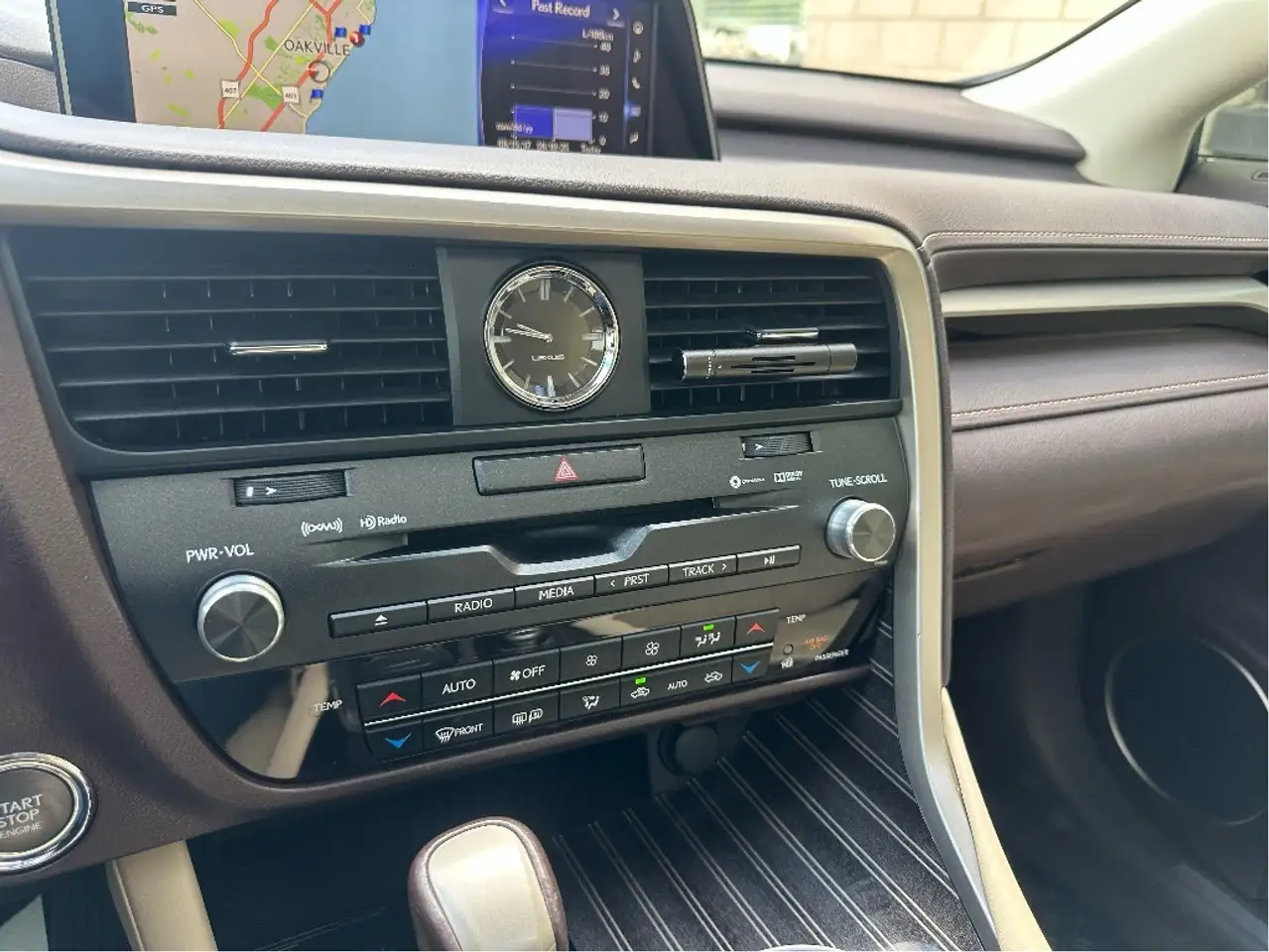 Lexus RX снимка Lexus RX