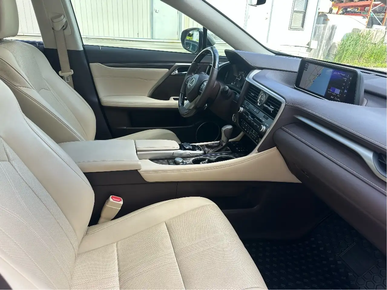 Lexus RX снимка Lexus RX